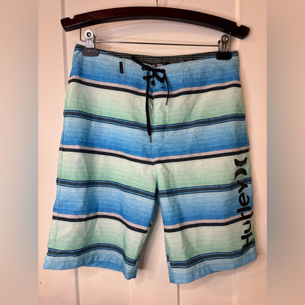 Hurley board shorts size 29